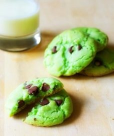 How to Make Green Chocolate Chip Cookies-St Patty's Day