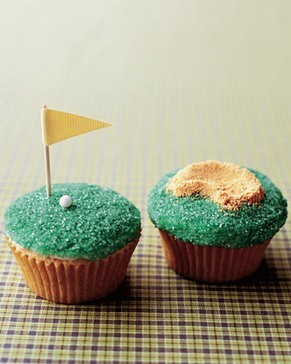 Make Fathers Day Golf themed cupcake