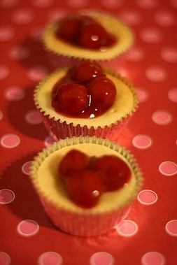 Make Mini Cherry Cheesecakes for Fathers Day