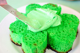 Make St. Patrick's Day Cake Treats
